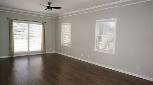 $1,900 | 3763 Ashford Dunwoody Road Northeast, Unit 6, Brookhaven, GA 30319