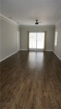 $1,900 | 3763 Ashford Dunwoody Road Northeast, Unit 6, Brookhaven, GA 30319