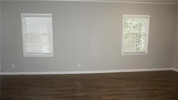 $1,900 | 3763 Ashford Dunwoody Road Northeast, Unit 6, Brookhaven, GA 30319