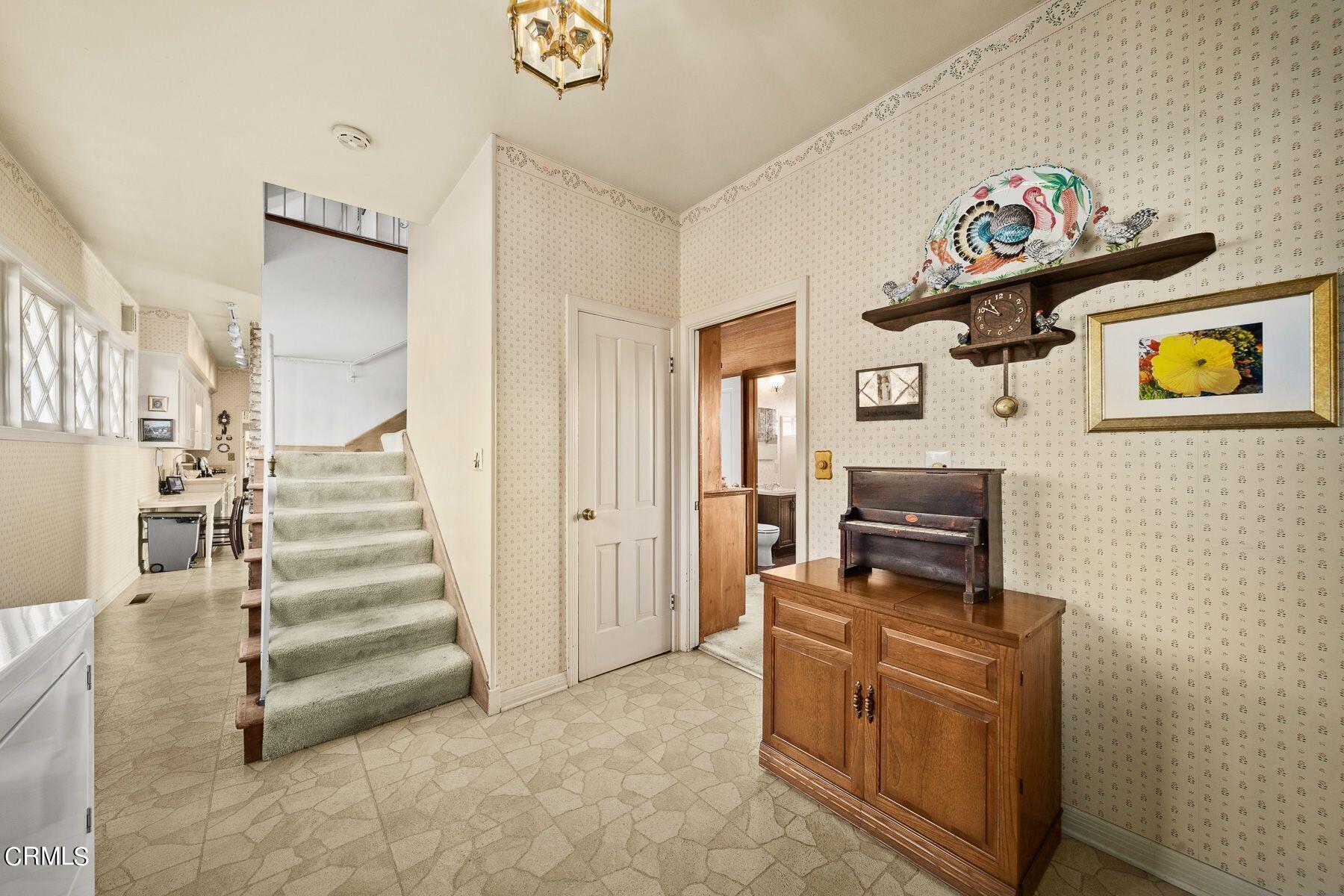 1826 Ransom Road Glendale, CA 91201 - Photo 31 of 61 a view of room with stairs and furniture