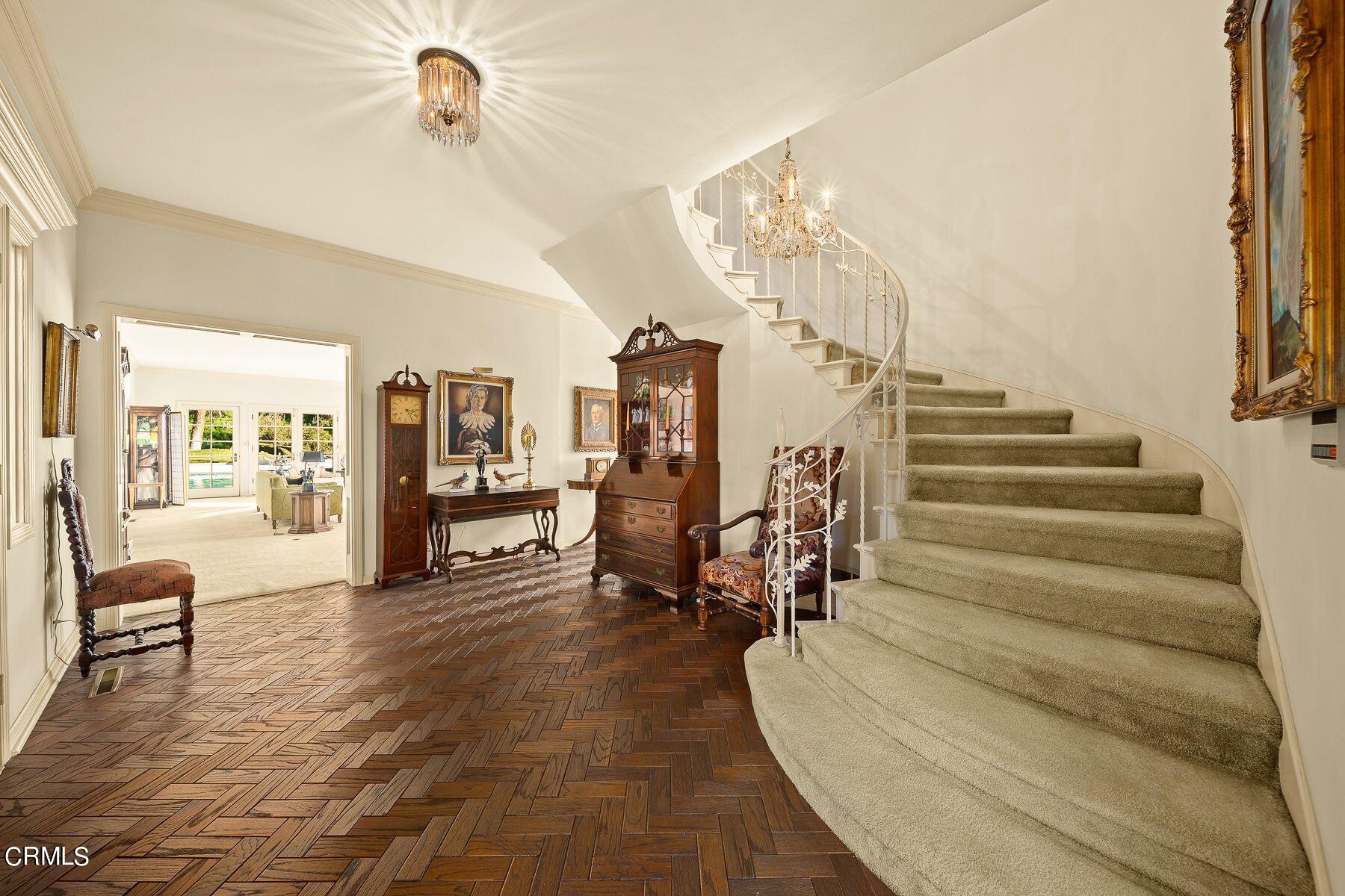1826 Ransom Road Glendale, CA 91201 - Photo 32 of 61 a view of entryway and hall