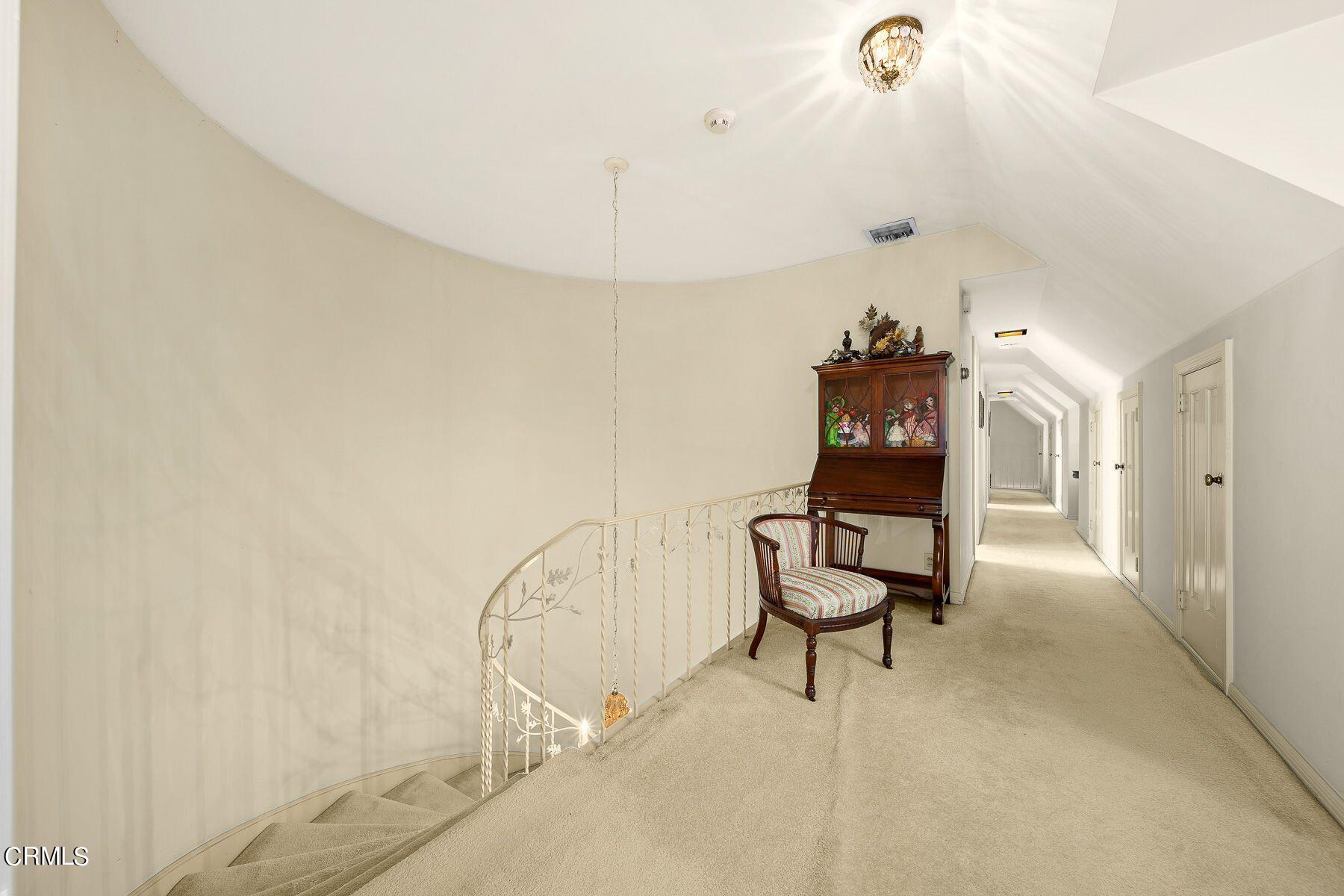 1826 Ransom Road Glendale, CA 91201 - Photo 33 of 61 Upstairs landing