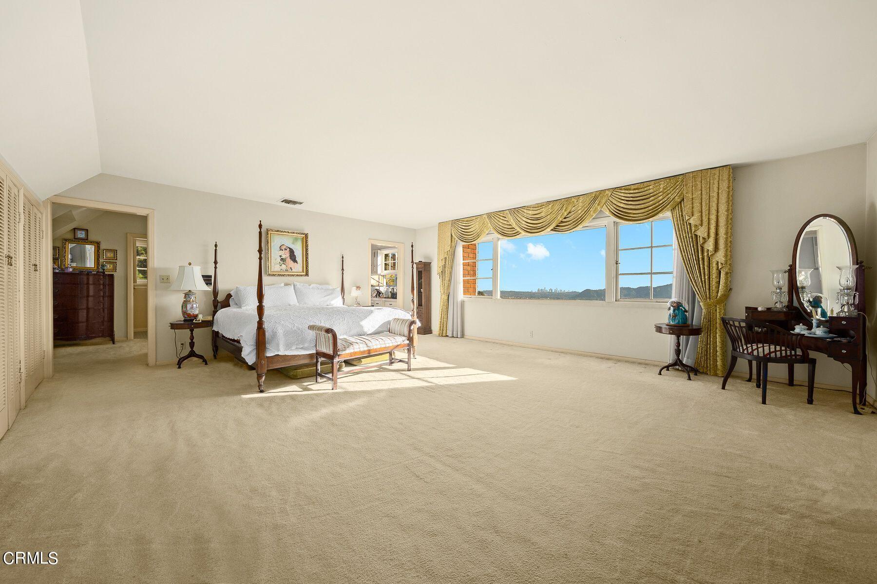 1826 Ransom Road Glendale, CA 91201 - Photo 34 of 61 a view of a livingroom with furniture and a large window