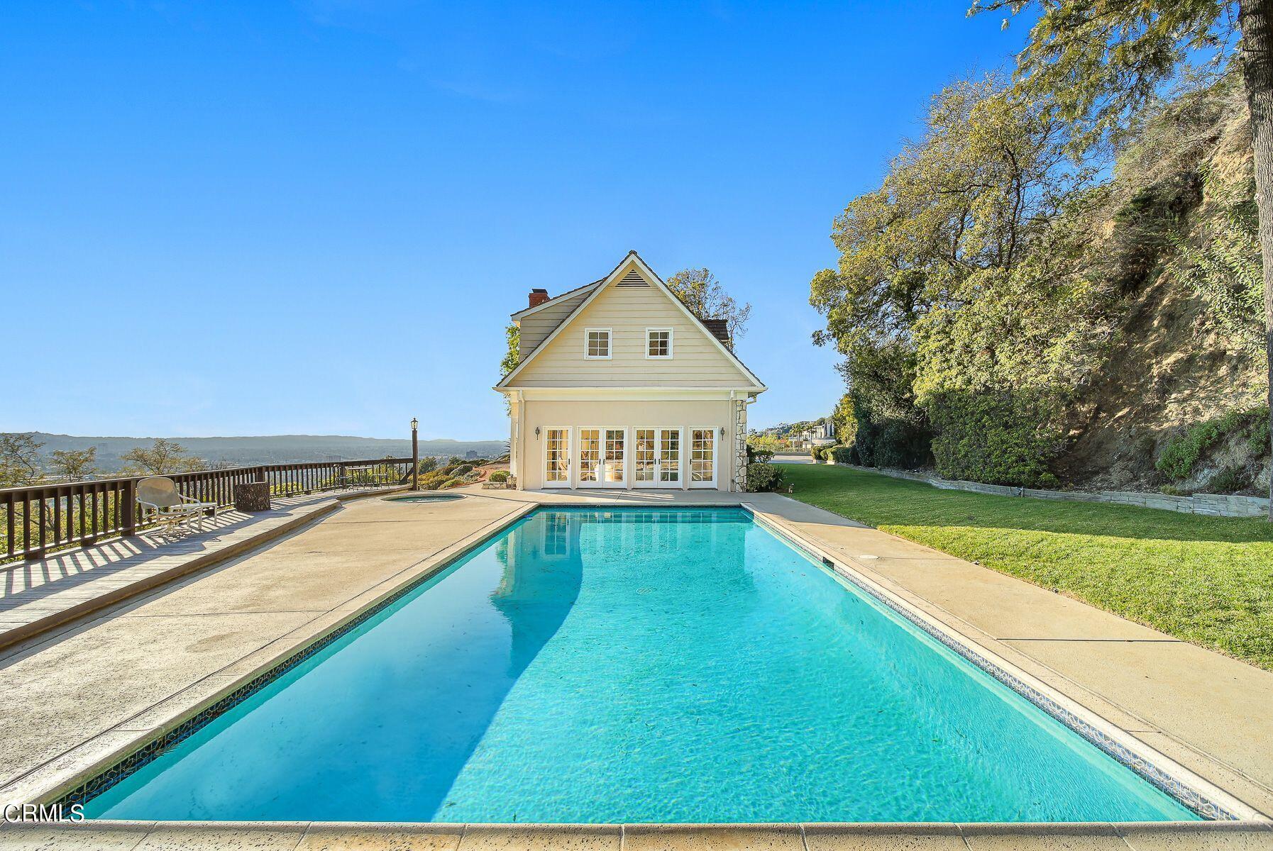 1826 Ransom Road Glendale, CA 91201 - Photo 47 of 61 a view of a house with swimming pool