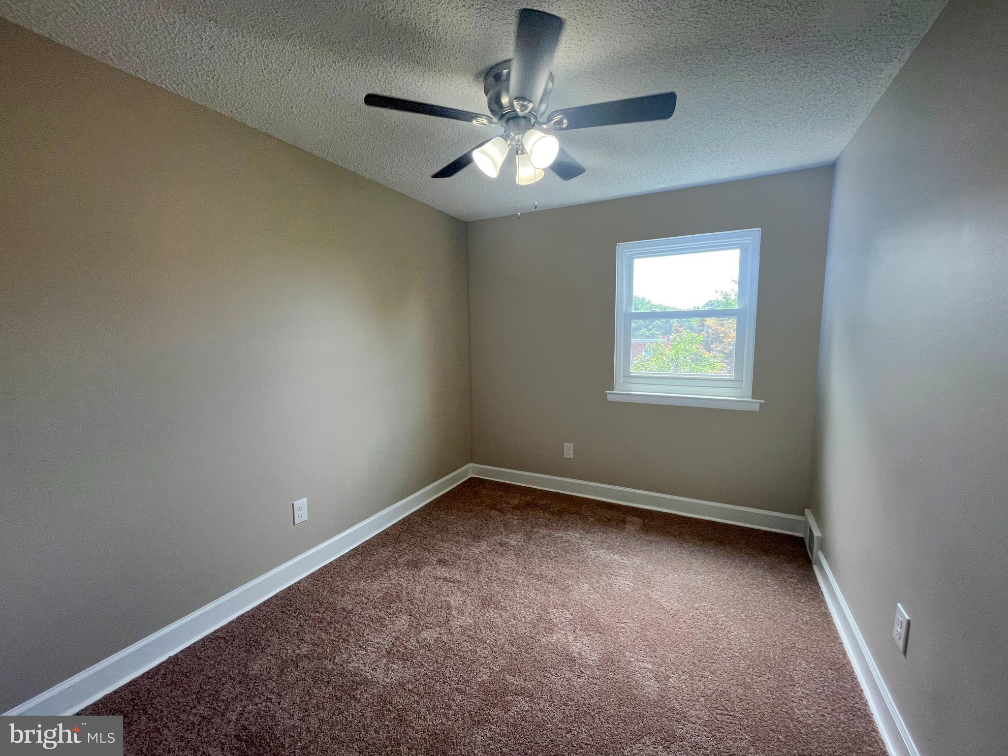 3346 Gurley Road Philadelphia, PA 19154 - Photo 26 of 27