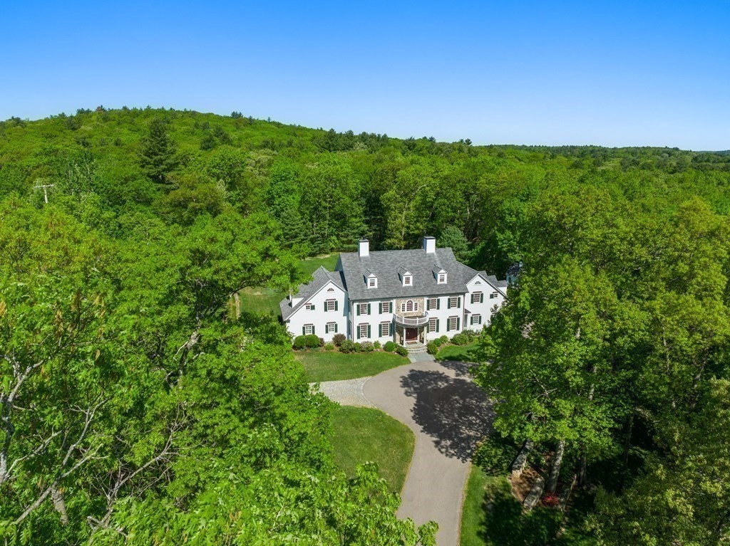 2 Meadowbrook Road Weston, MA 02493 - Photo 3 of 40