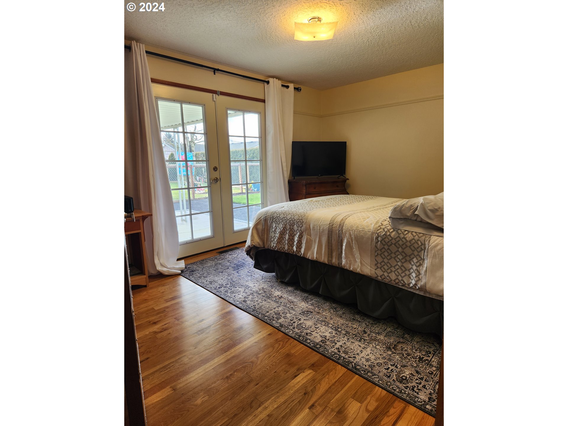 1549 Thompson Road Woodburn, OR 97071 - Photo 9 of 28 Gallery Image 9