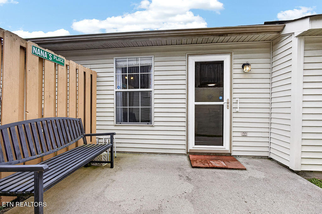 8033 Stablegate Way Powell, TN 37849 - Photo 22 of 24 LB1A7570