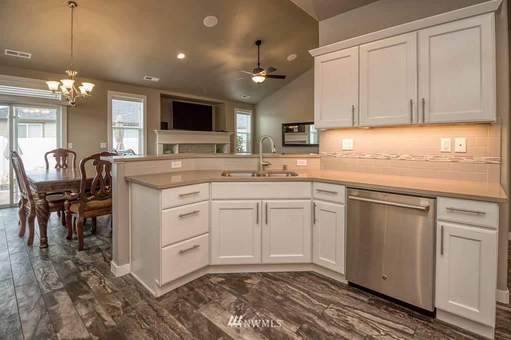 465 Diamond Gate Road Walla Walla, WA 99362 - Photo 7 of 34 Gallery Image 7