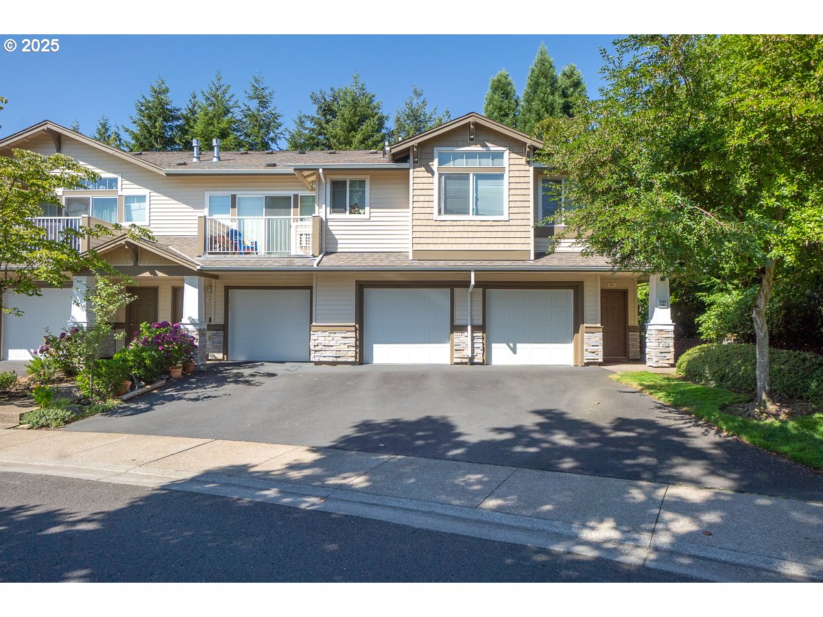 14840 Southwest Sandhill Loop, Unit 102 Beaverton, OR 97007 - Photo 2 of 30 Gallery Image 2