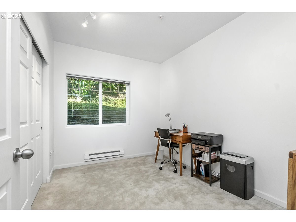 14840 Southwest Sandhill Loop, Unit 102 Beaverton, OR 97007 - Photo 24 of 30 Gallery Image 24