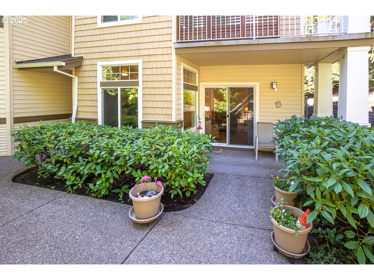 14840 Southwest Sandhill Loop, Unit 102 Beaverton, OR 97007 - Photo 26 of 30 Gallery Image 26