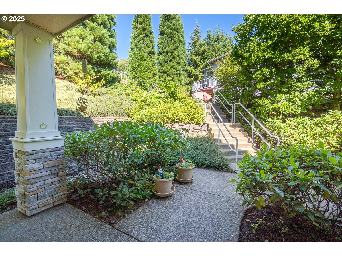 14840 Southwest Sandhill Loop, Unit 102 Beaverton, OR 97007 - Photo 29 of 30 Gallery Image 29
