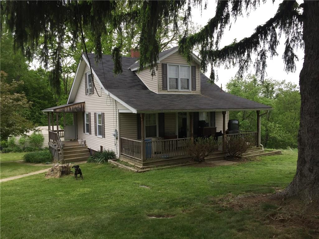 439 Fort Cherry Road Hickory, PA 15340 - Photo 2 of 12