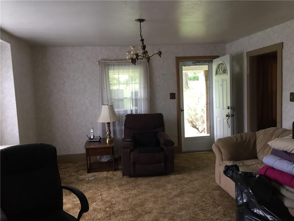 439 Fort Cherry Road Hickory, PA 15340 - Photo 8 of 12