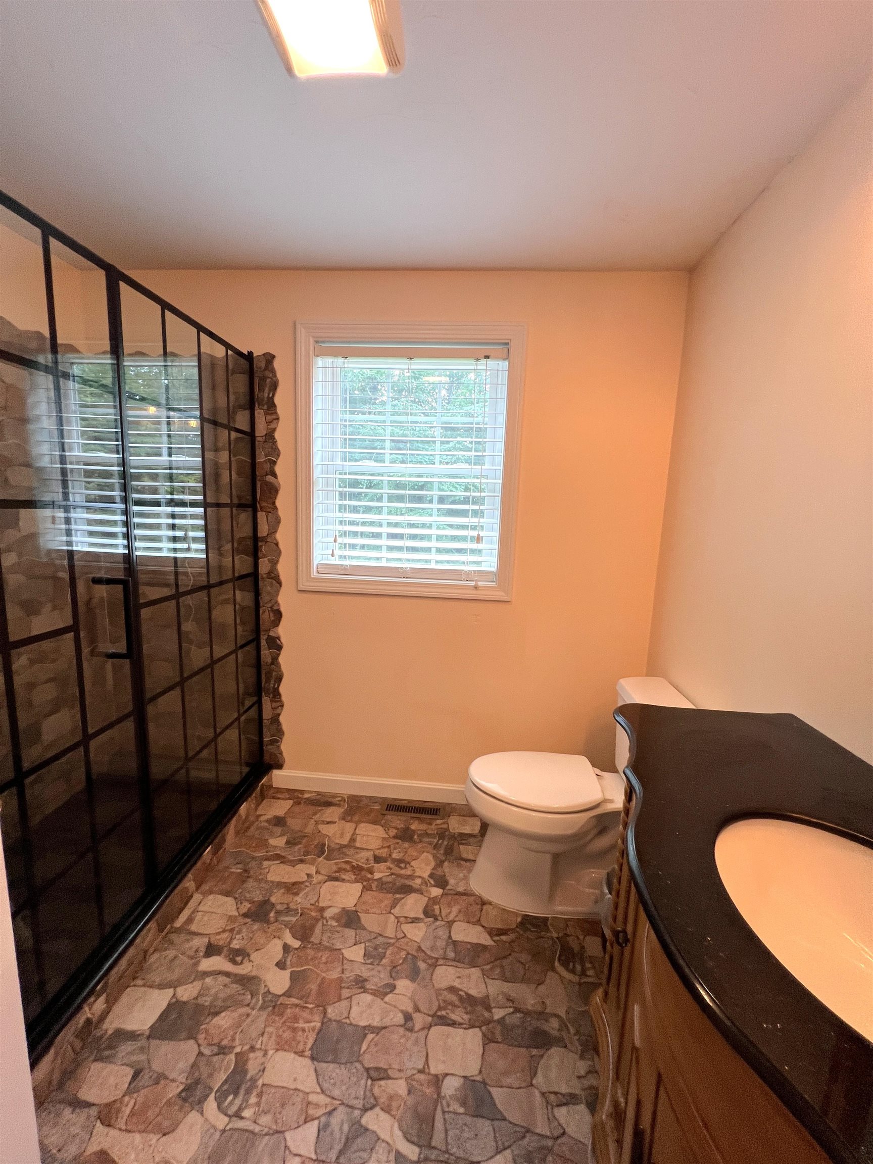 79 Sargent Road Sandown, NH 03873 - Photo 24 of 40 Gallery Image 24