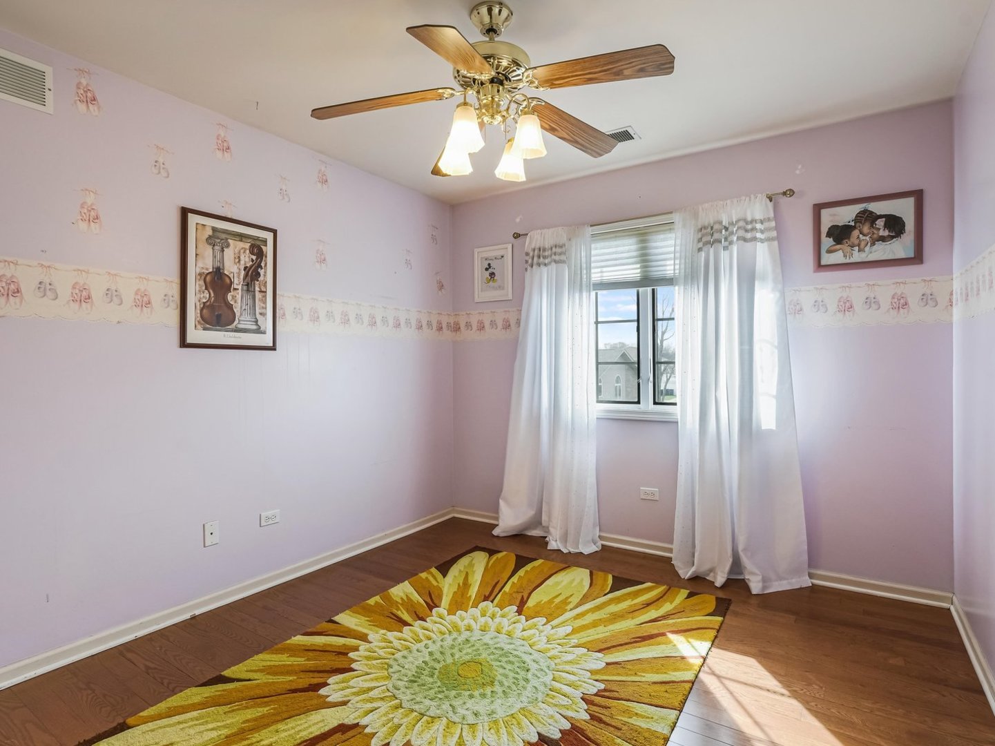 18036 Crystal Lane Lansing, IL 60438 - Photo 20 of 46 a bedroom with a bed and a window