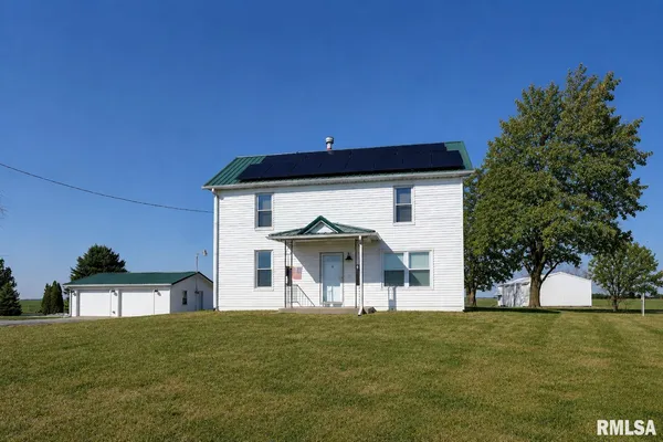 $210,000 | 2911 Highway 96, Sutter, IL 62373