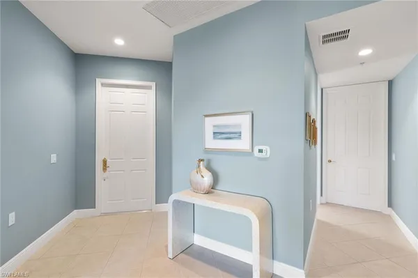 $499,000 | 9235 Tesoro Lane, Unit 4102, Naples, FL 34114