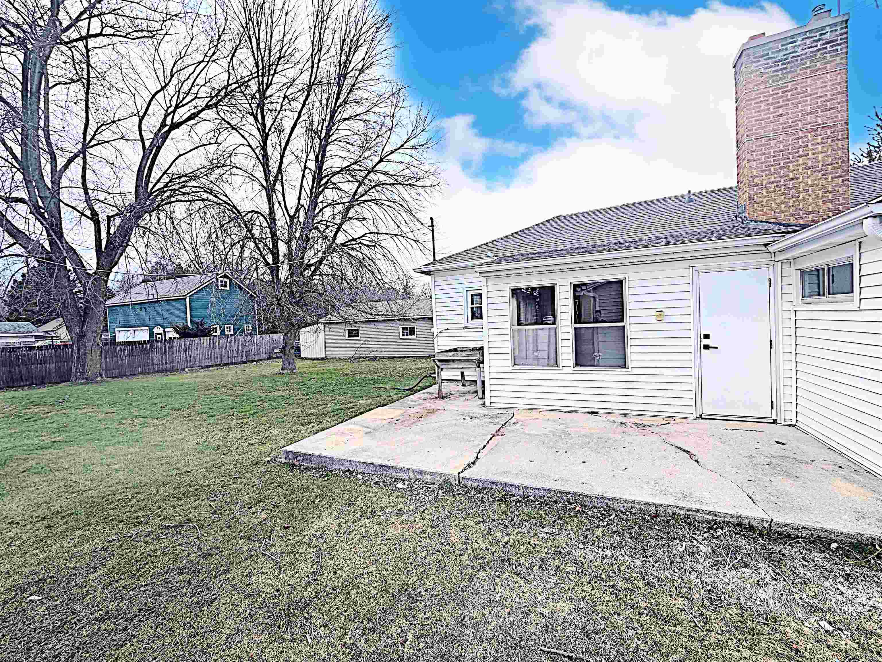 109 North Madison Street Chilton, WI 53014 - Photo 20 of 23