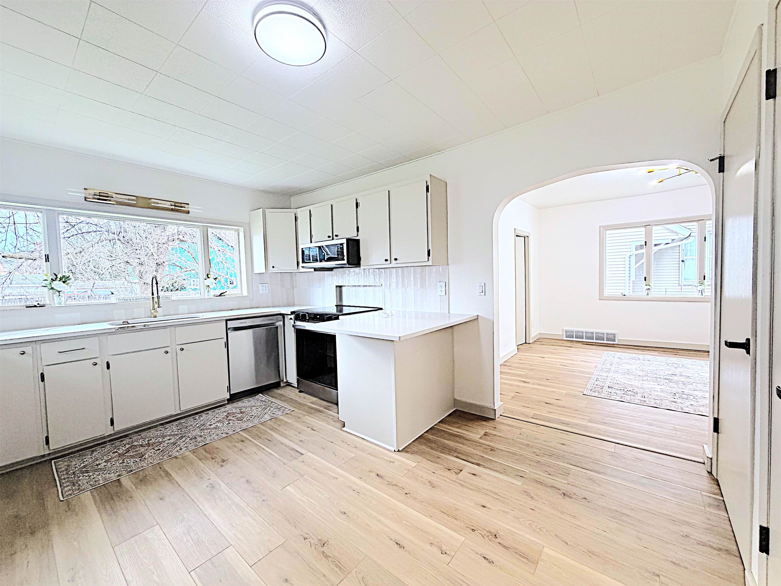 109 North Madison Street Chilton, WI 53014 - Photo 9 of 23