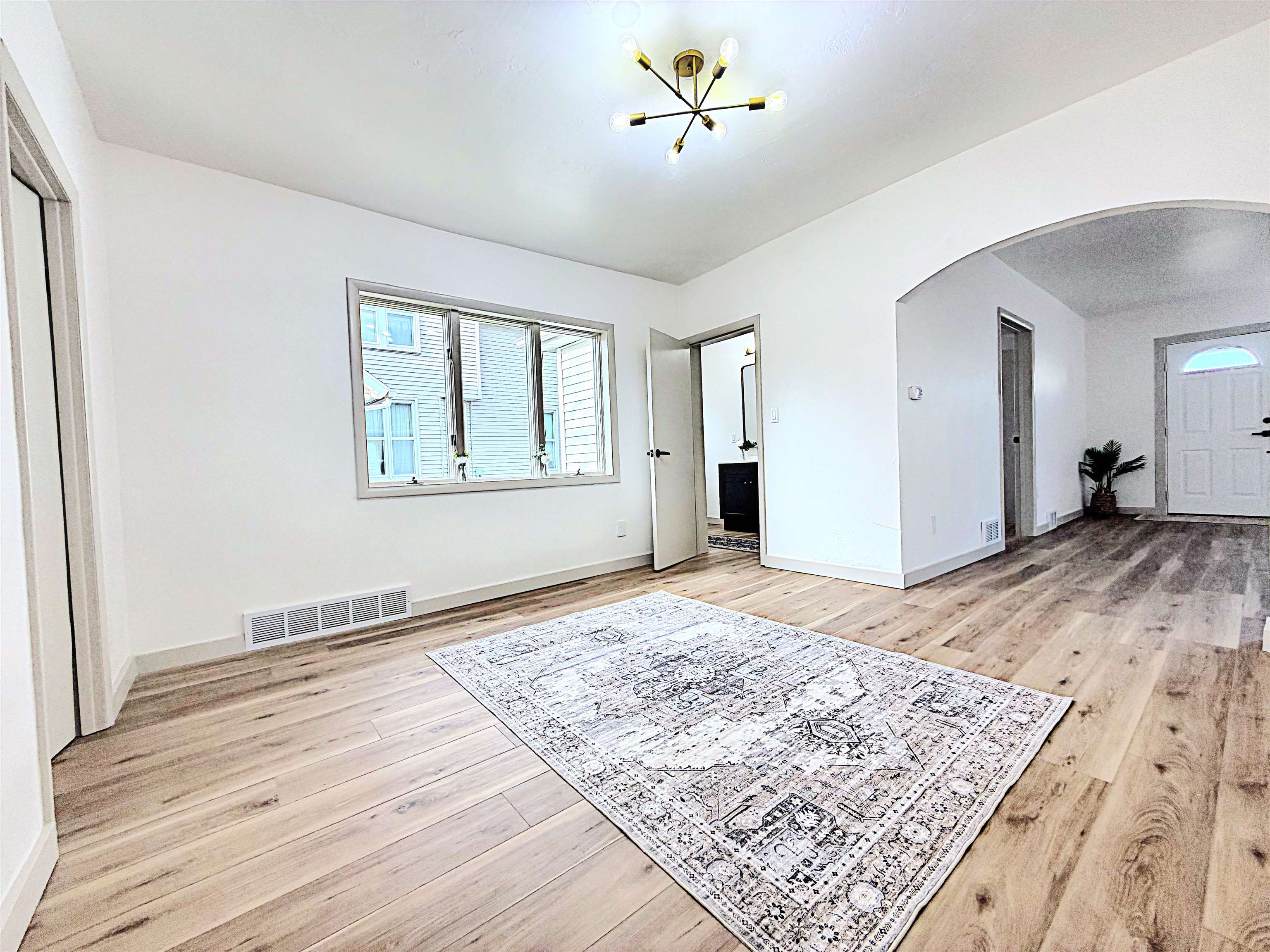 109 North Madison Street Chilton, WI 53014 - Photo 10 of 23