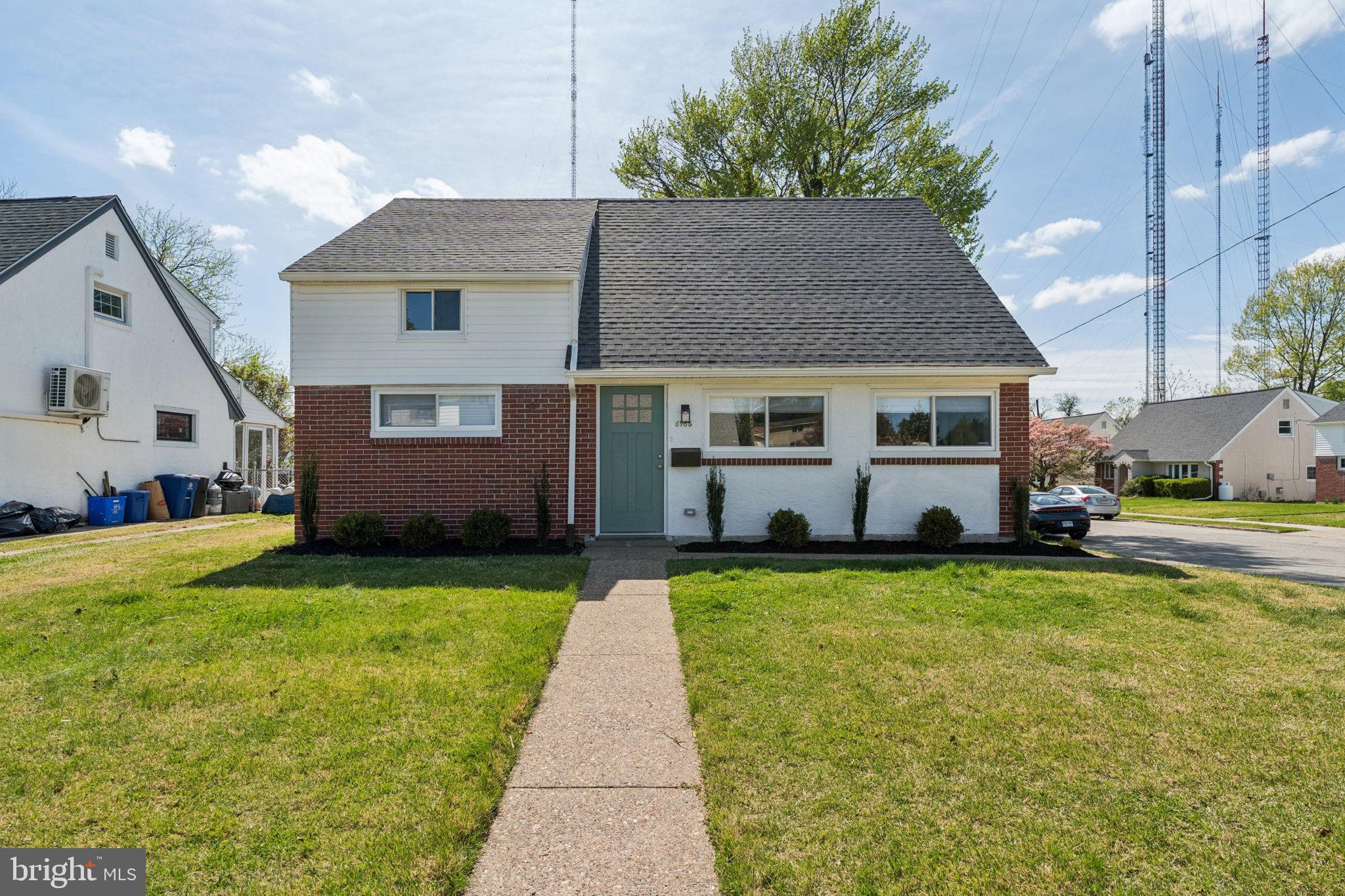 6966 Fowler Street Philadelphia, PA 19128 - Photo 2 of 30