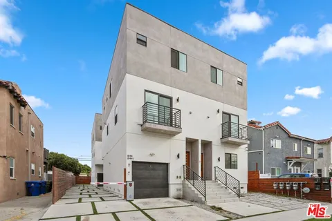 $3,999,000 | 1842 South Sycamore Avenue, Los Angeles, CA 90019