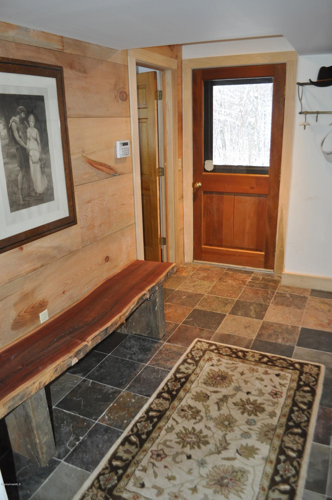 119 Hamilton Road Becket, MA 01223 - Photo 27 of 35 U LL Entry