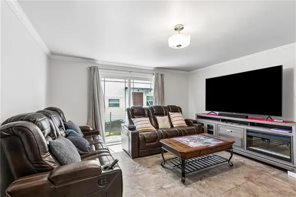 $2,000 | 8844 Fulton Street, Metairie, LA 70003