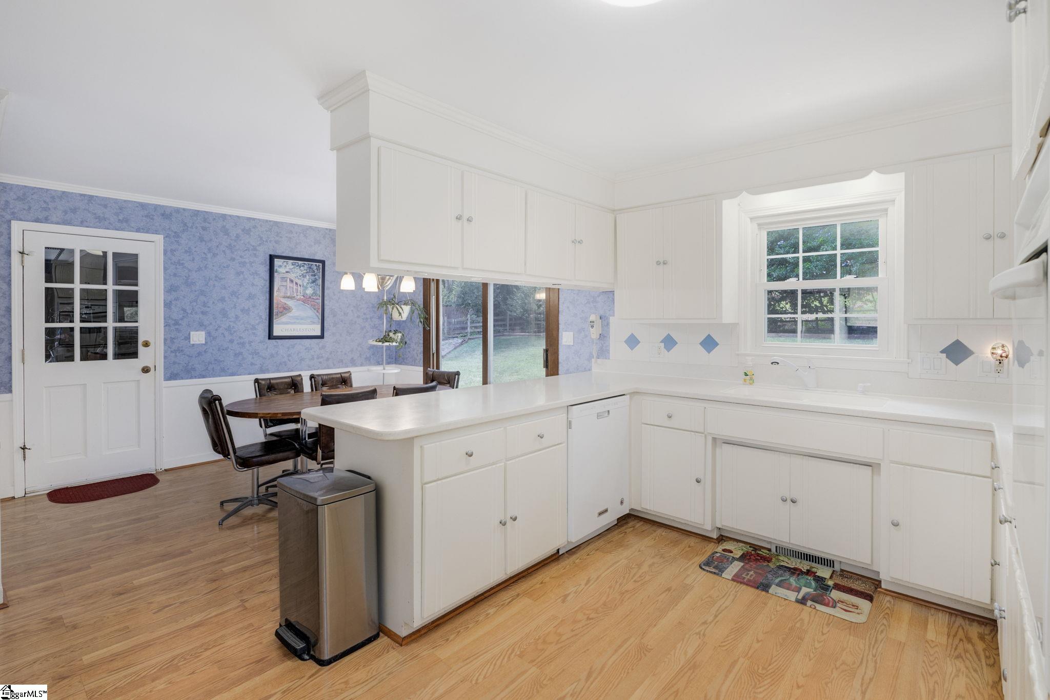 307 Silver Creek Road Greer, SC 29650 - Photo 18 of 36 Gallery Image 18