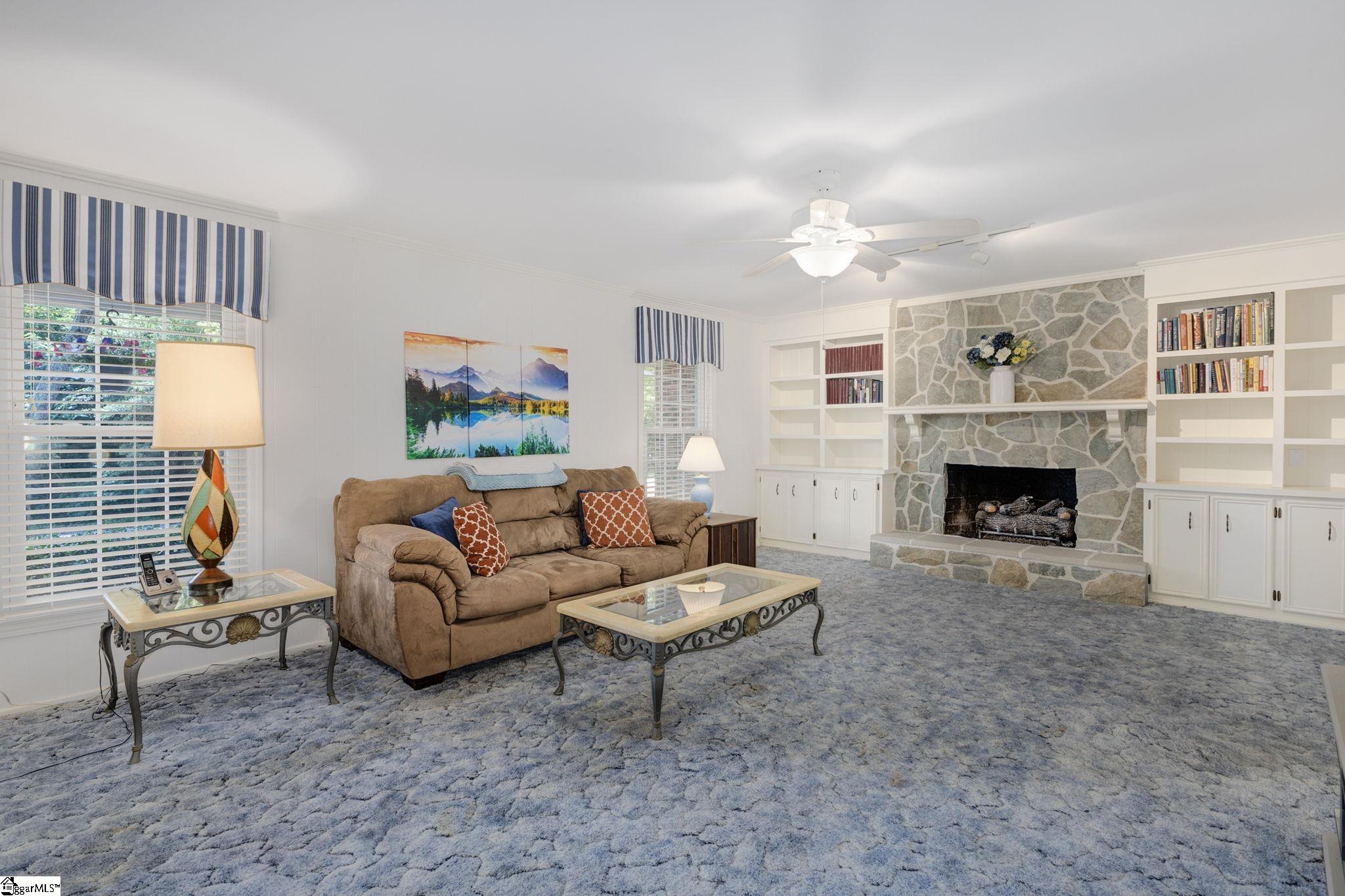 307 Silver Creek Road Greer, SC 29650 - Photo 7 of 36 Gallery Image 7