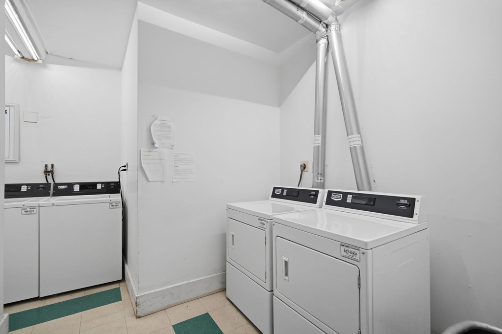140 Chestnut Street, Unit 205 Springfield, MA 01103 - Photo 15 of 24 Gallery Image 15