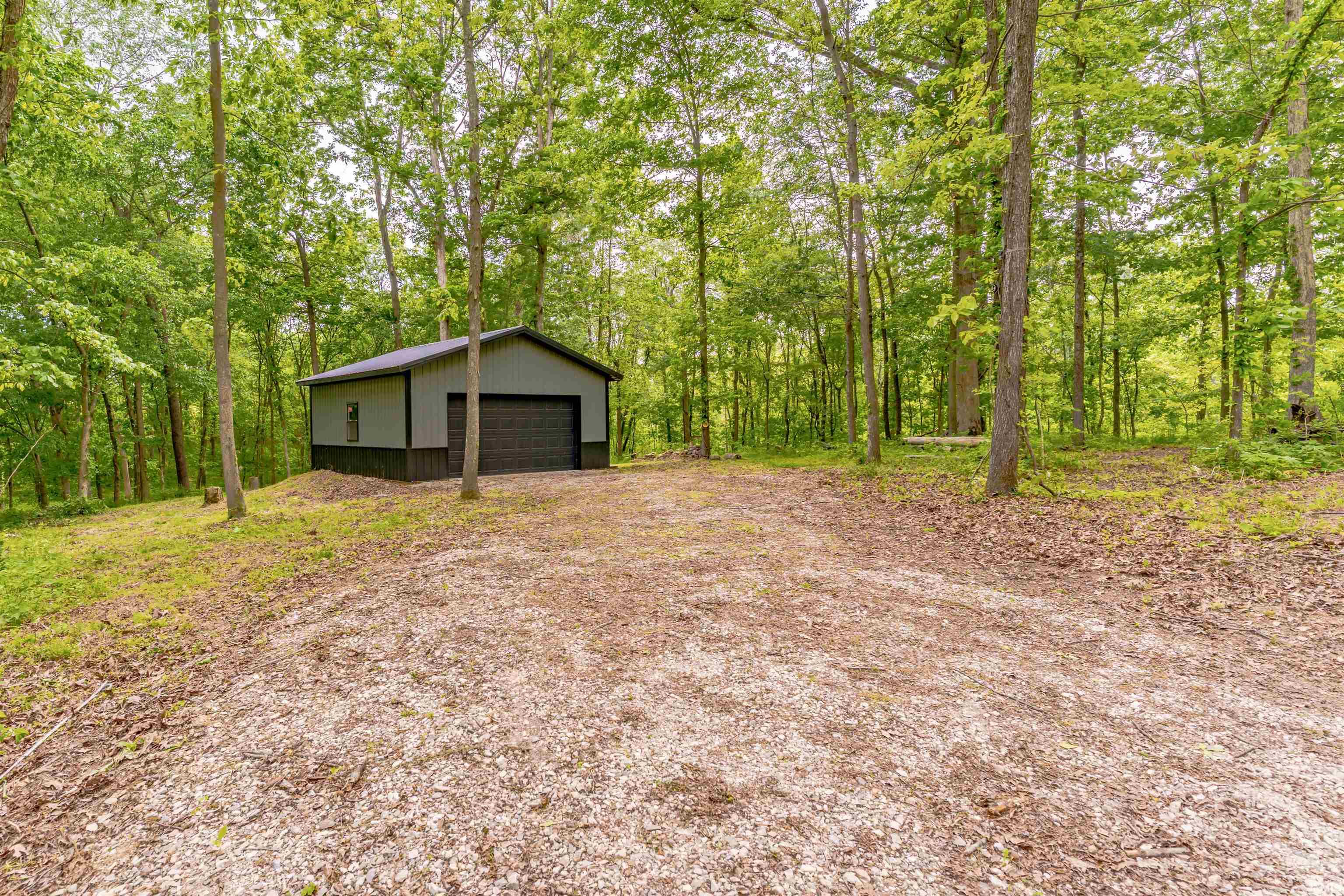 2303 Schroeder Road Evansville, IN 47725 - Photo 9 of 11