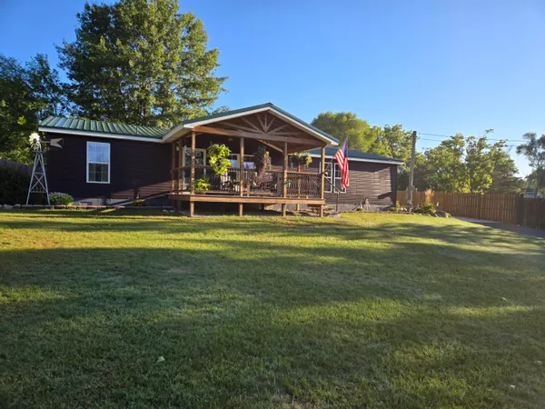 $295,000 | 11462 West Sidney Road, Gowen, MI 49326