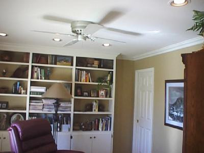 825 Cahaba Road Lexington, KY 40502 - Photo 7 of 14 First Floor Bedroom used as Study