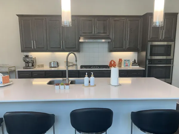 $3,595 | 12504 Ayrshire Way, Austin, TX 78732