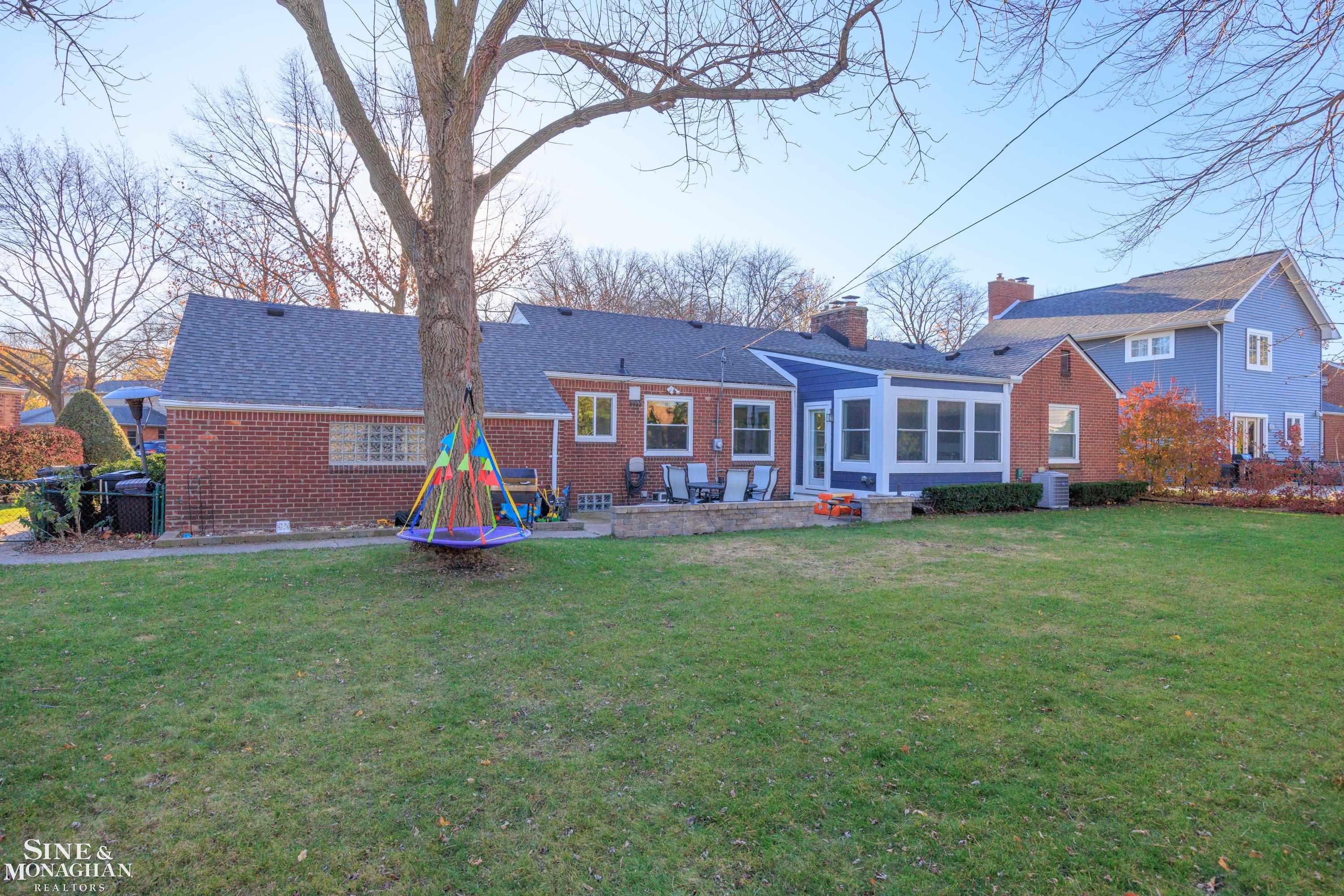 474 Lexington Road Grosse Pointe Farms, MI 48236 - Photo 30 of 62