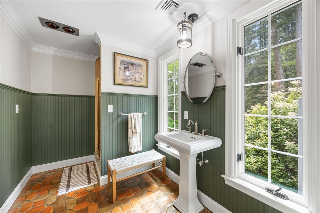 908 Main Street Norwell, MA 02061 - Photo 13 of 40