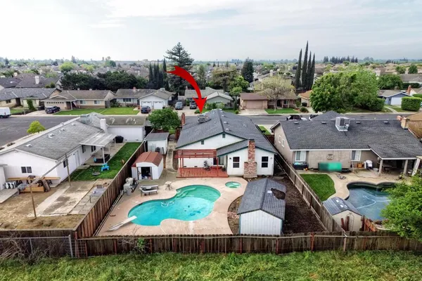 $525,000 | 6521 Narcisco Way, Hughson, CA 95326