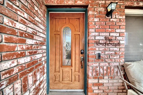 $525,000 | 6521 Narcisco Way, Hughson, CA 95326