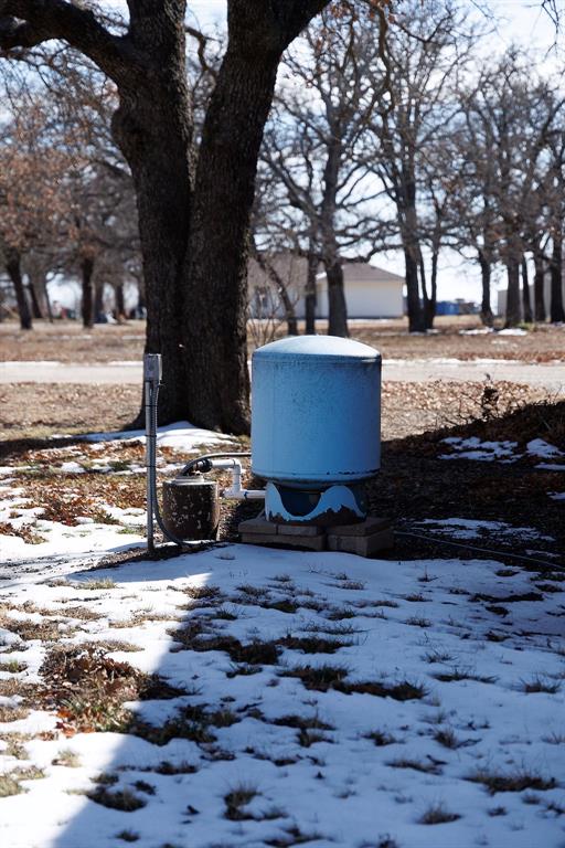 1308 West 14th Street Cisco, TX 76437 - Photo 31 of 39 a view of a yard with trees