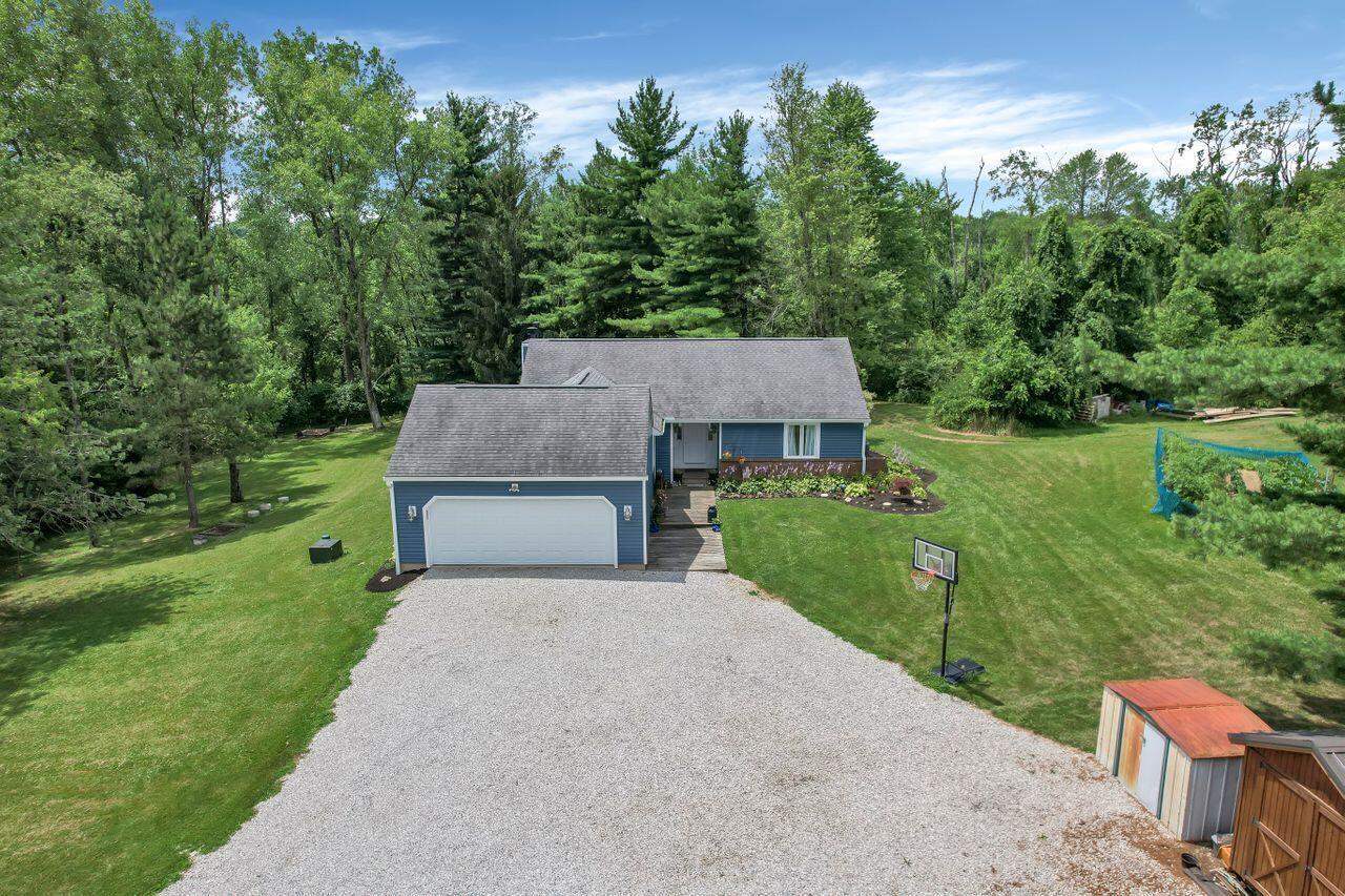 1060 South Watkins Road Alexandria, OH 43001 - Photo 41 of 47 1000029182