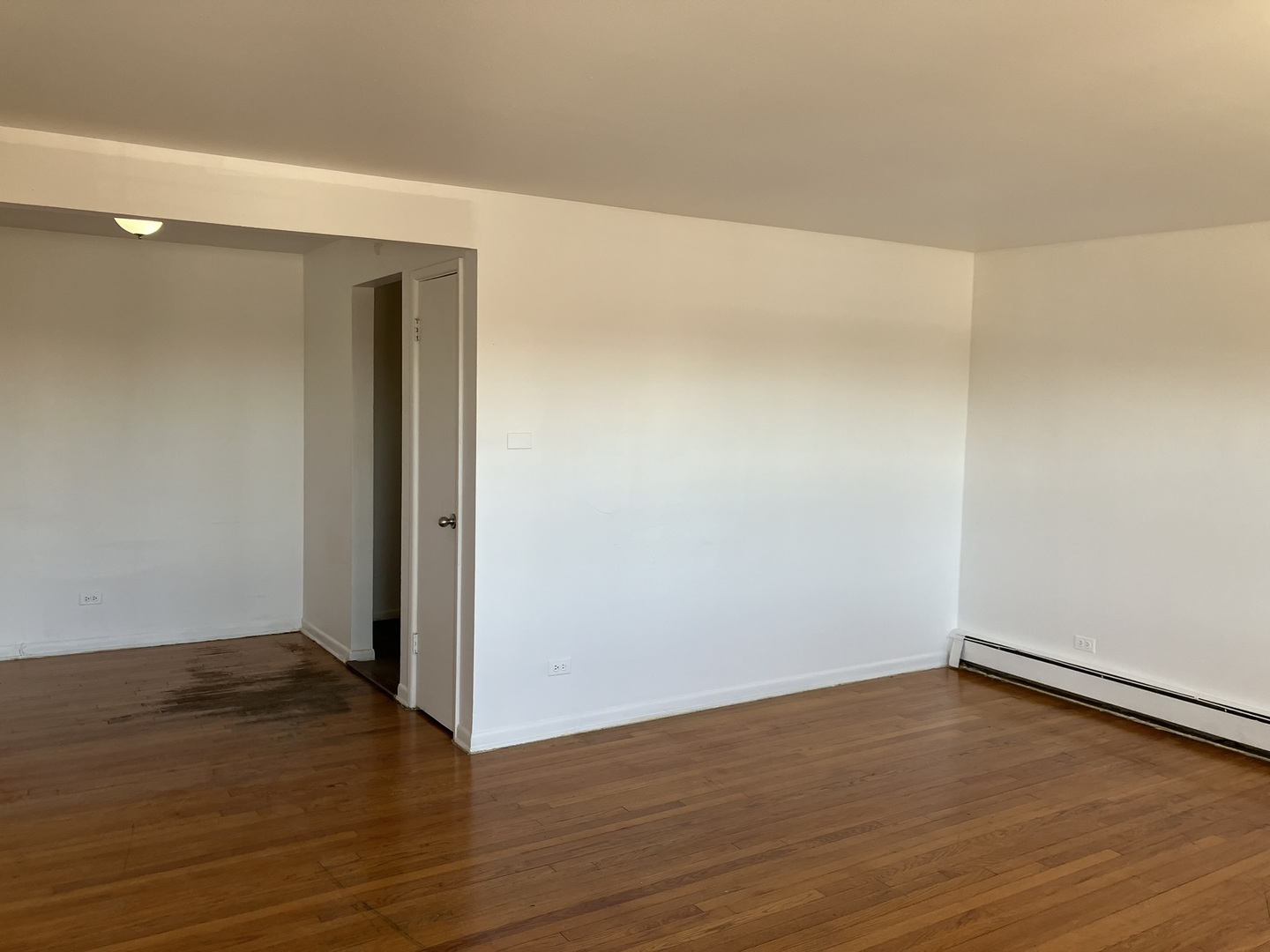 2404 East 79th Street Chicago, IL 60649 - Photo 15 of 22 a view of an empty room