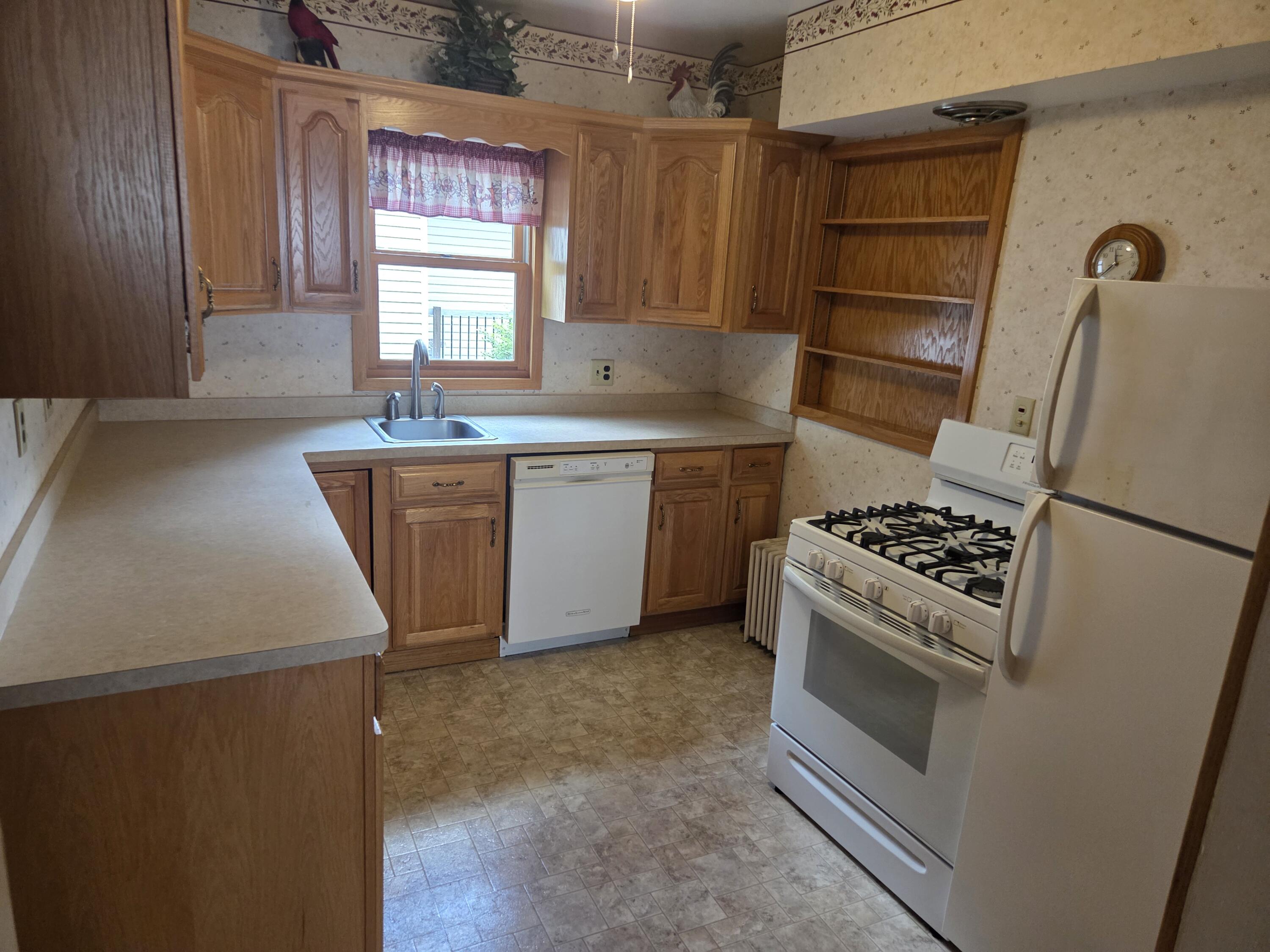 1122 Racine Street Delavan, WI 53115 - Photo 16 of 34 1000018216