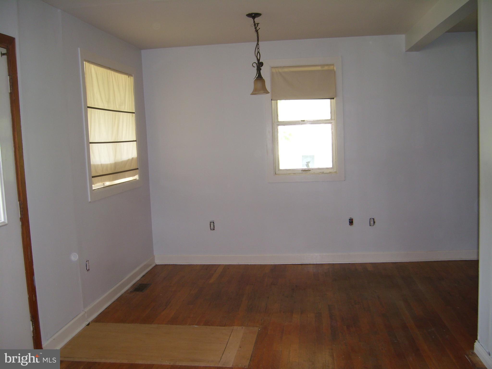 3814 Colonial Road Harrisburg, PA 17109 - Photo 6 of 25 Gallery Image 6