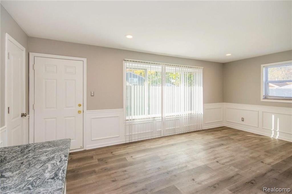 4417 Crooks Road Royal Oak, MI 48073 - Photo 6 of 25