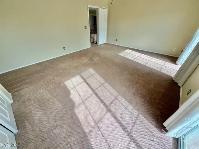 $3,300 | 8240 Tivoli Cove Drive, Las Vegas, NV 89128