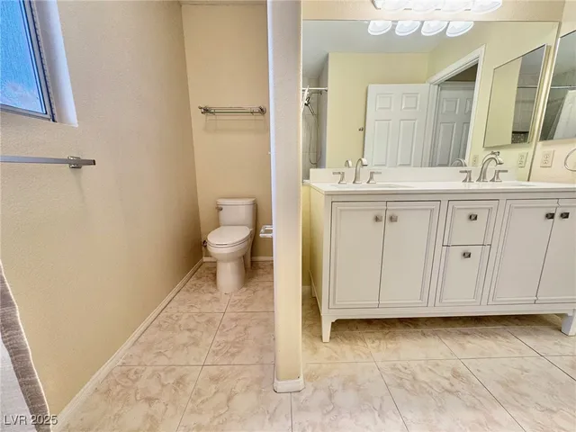 $3,300 | 8240 Tivoli Cove Drive, Las Vegas, NV 89128