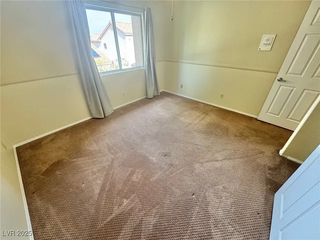 $3,300 | 8240 Tivoli Cove Drive, Las Vegas, NV 89128